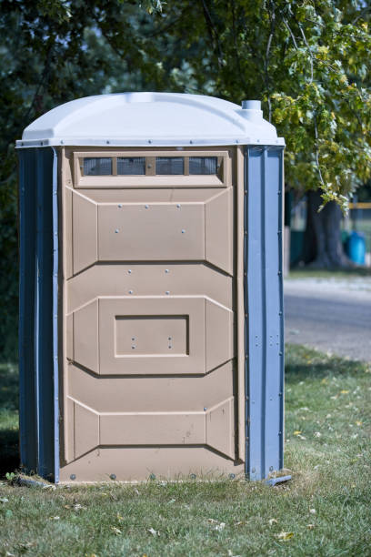 Portable Toilet Options We Offer in Asheville, NC